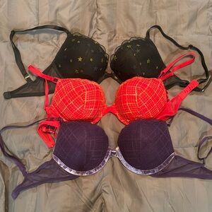 3 Victoria secret push up bras